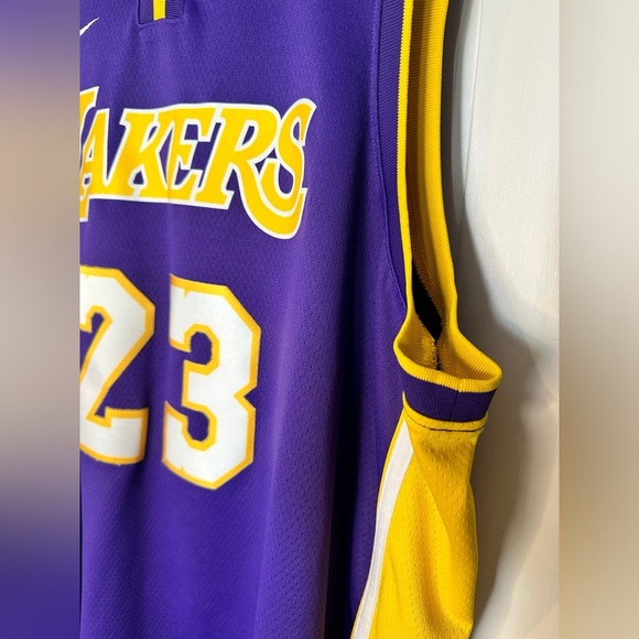 LeBron James Los Angeles Lakers Nike Statement Ed. Swingman Jersey NBA 3XL 60 - Picture 2 of 16